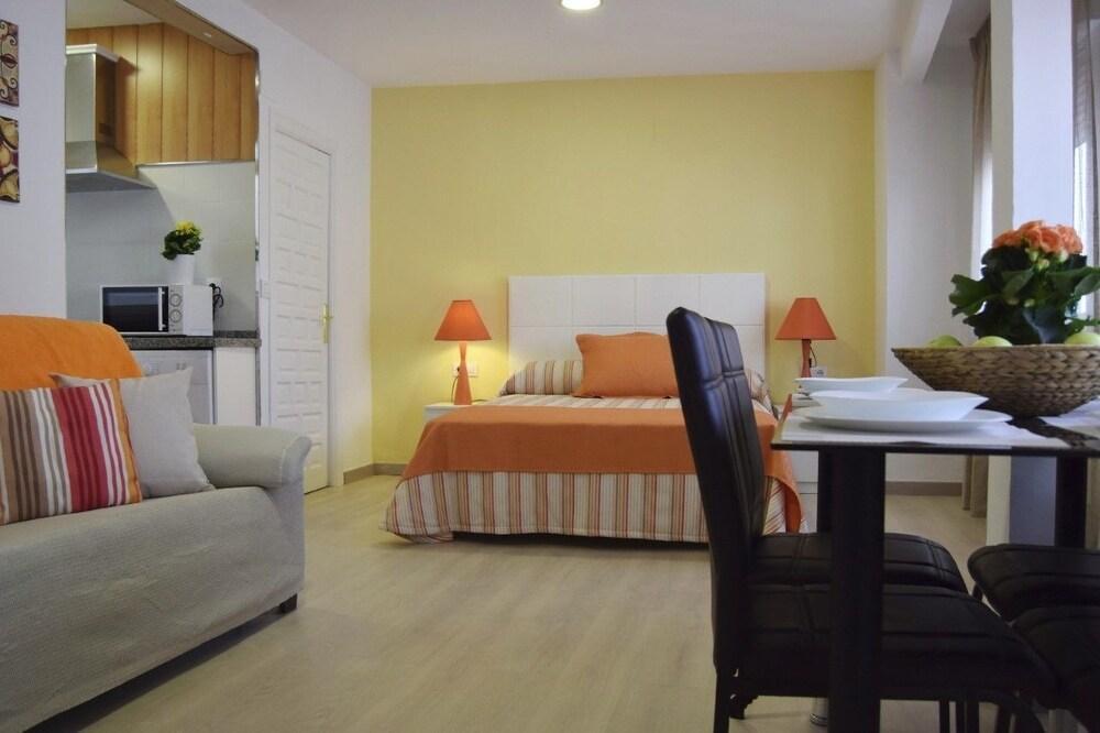 קורדובה Apartamentos Cespedescinco מראה חיצוני תמונה